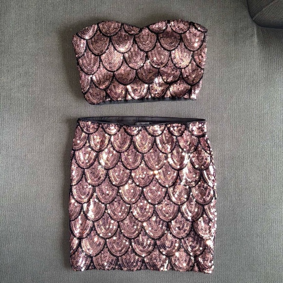 Sequin stretchy bodycon miniskirt & tube top rose gold light pink 2 piece set - Picture 1 of 7